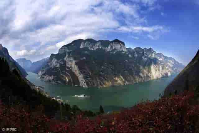 三峡风光，高峡平湖望巫山or千里江陵一日还