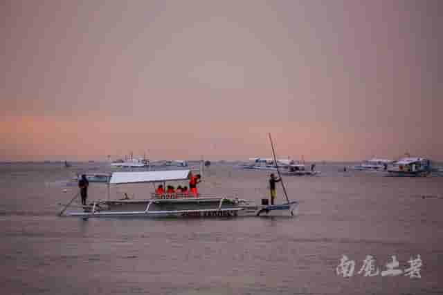 亚洲这个爬满螃蟹船的国家，原来是用西班牙国王的名字命名