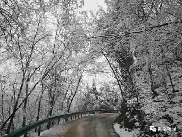 一场雪后，商洛最美山村雪景图来了，银装素裹，宛若仙境……