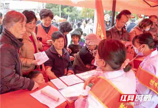 组图丨湖南道县：学雷锋 在行动