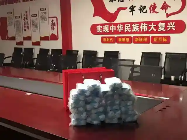 每一个平凡的我都在不平凡地战“疫”