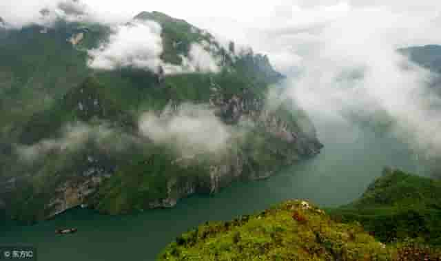 三峡风光，高峡平湖望巫山or千里江陵一日还