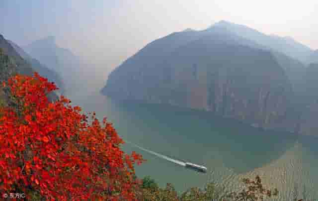 三峡风光，高峡平湖望巫山or千里江陵一日还