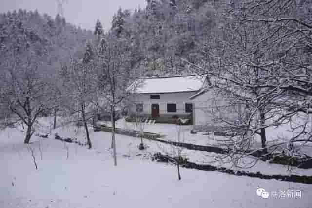 一场雪后，商洛最美山村雪景图来了，银装素裹，宛若仙境……