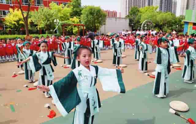 高平市建宁乡：辣椒移栽忙 产业助增收