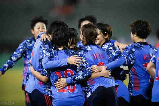 东亚杯-日本女足2-1韩国开门红，宫泽日向池笑然建功 长野风花反超