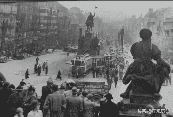 1978年越南残害我边民，组织国际社会谴责中国，邓小平回应很霸气