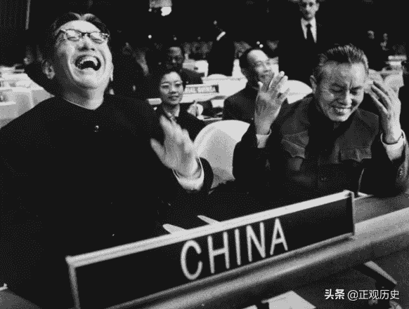 1978年越南残害我边民，组织国际社会谴责中国，邓小平回应很霸气