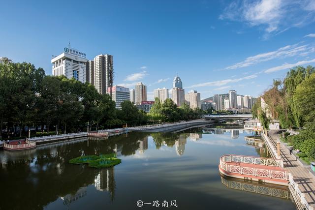 西宁，中国唯一的“夏都”，夏天平均气温只有19℃，非常适合避暑