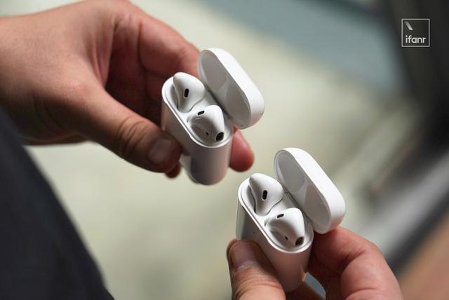 新 AirPods 评测：我戴了 24 小时，体验到这 6 大变化丨模范评测