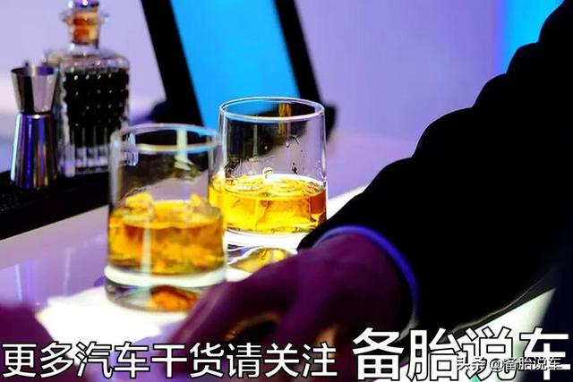 喝完酒，多久之后开车才不算酒驾？白酒、啤酒、红酒有什么区别？