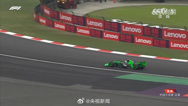 2024F1中国大奖赛：维斯塔潘夺冠，周冠宇获第14名