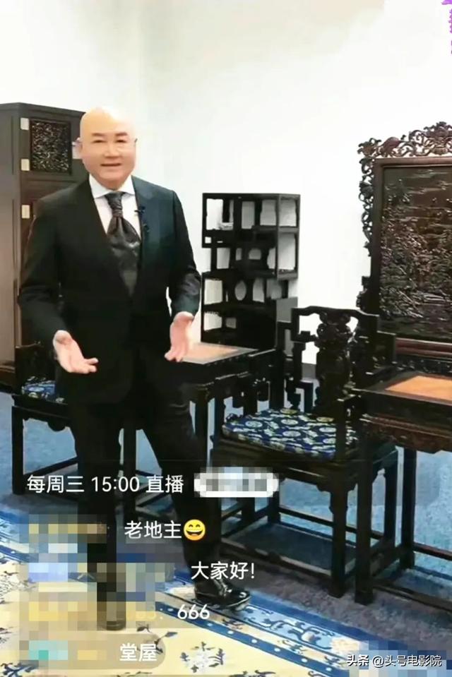 69岁迟重瑞再演唐僧，晚节不保？娶富豪妻子，在直播间卖手串被嘲