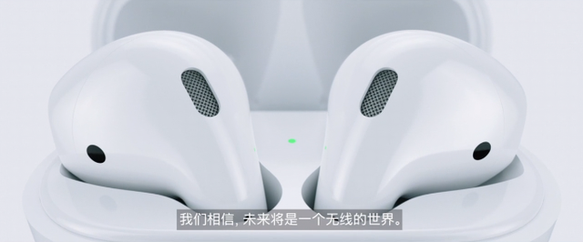 新 AirPods 评测：我戴了 24 小时，体验到这 6 大变化丨模范评测