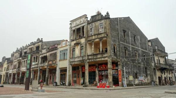 “京海市”，跟着《狂飙》一起火了！